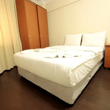 Hotel Metro 2*