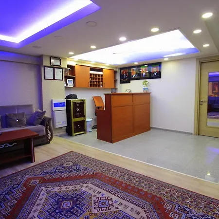 Metro 2* 伊斯坦布尔